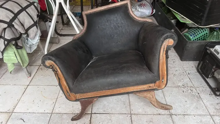 Poltronas Antigas para reforma 