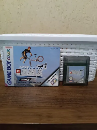 TJ Lavin's Ultimate BMX com manual - Game Boy Color