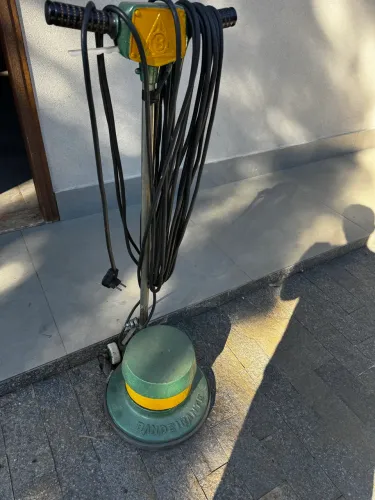 Enceradeira bandeirante 