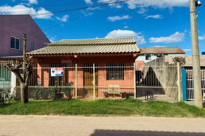 Casa térrea no Trevo de Rio Grande