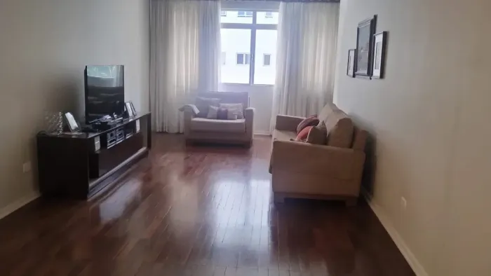 VENDO APTO c/ 128 m² de área útil, 3 dorms, 3 WC, quarto de serviço no Paraíso - São Paulo