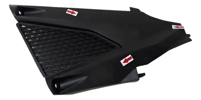 Carenagem Lateral Cb 300f Twister 23/25 L/e Orig 59366 Preto