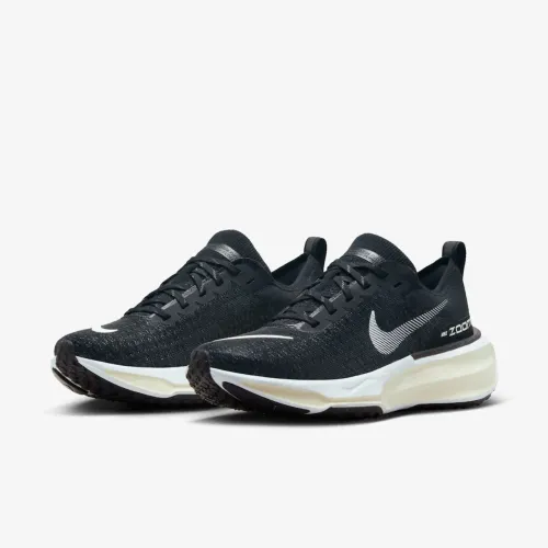 Tênis Nike Invincible 3