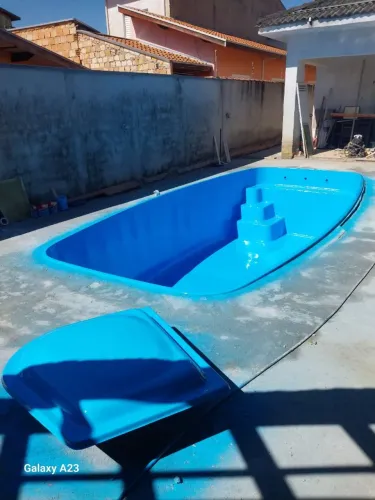 Reforma e pintura em piscina em Fibra de vidro 