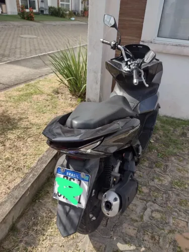 Vendo PCX novinha - 2023/24