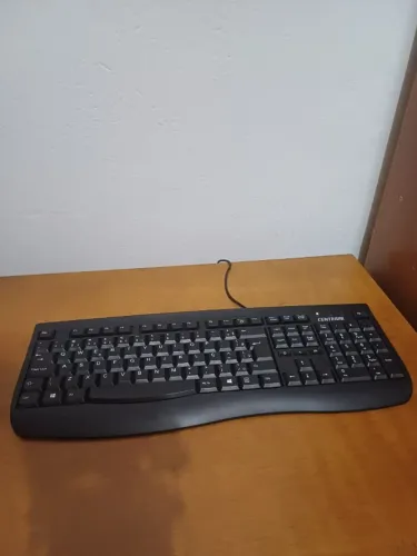 Teclado Ergonômico Centrium - Perfeito Estado (Só 2 Meses de Uso!)