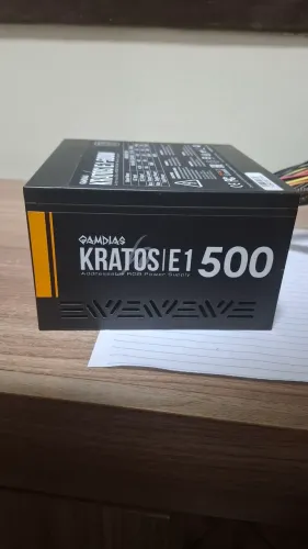 Fonte de alimentação 500W Gamdias Kratos E1
