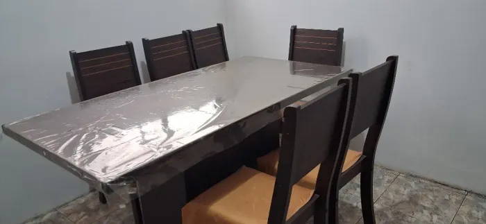 Mesa de jantar 6 lugares