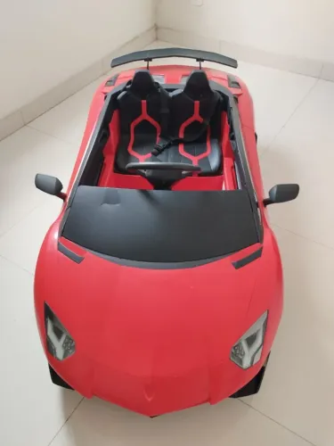 Vendo carrinho Elétrico lamborghini.