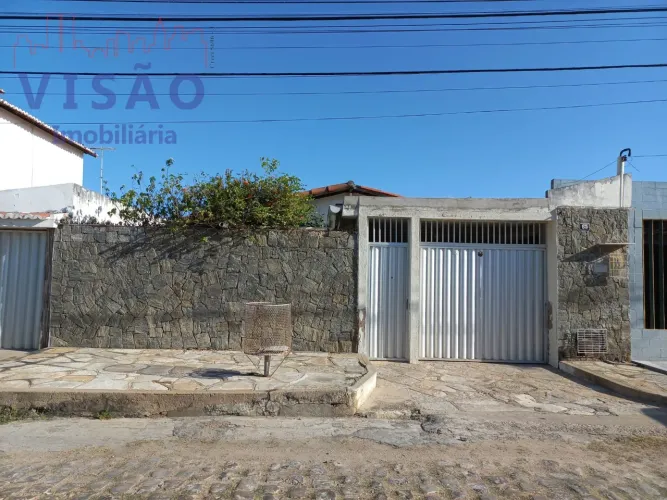 Casa em Abolição - Mossoró com 2 dormitórios, 1 suíte e 1 banheiro por R$ 190.000 para ven