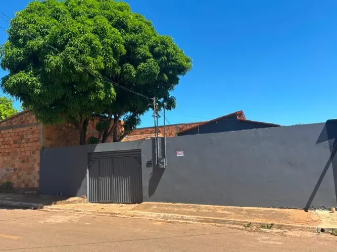 (5% off) Casa: 3 minutos da Avenida Pará + 2 quartos + garagem para 3 carros