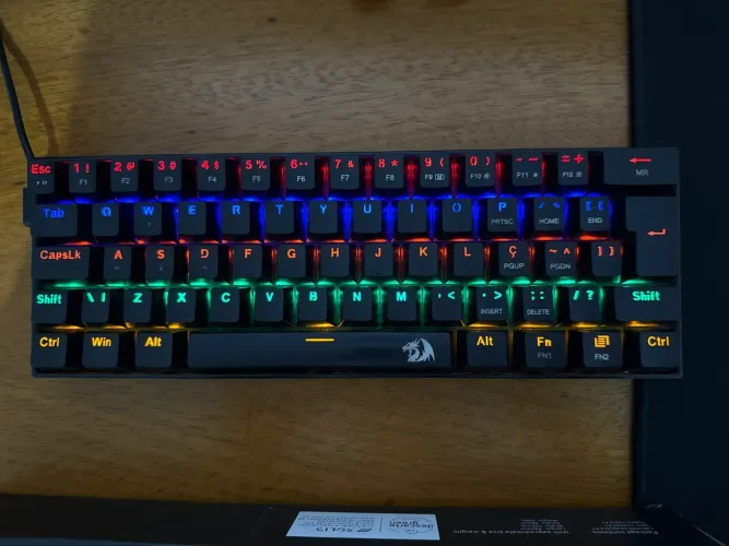 Teclado Redragon 60% Lakshmi