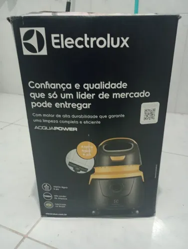 Aspirador Eletrolux Aqua Power