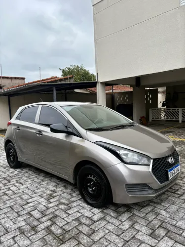 Hyundai HB20 Unique 1.0 Flex 12V Mec. 2019