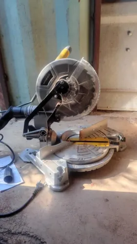 Serra Meia Esquadria Hammer SE-1600 10"