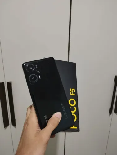 POCO F5