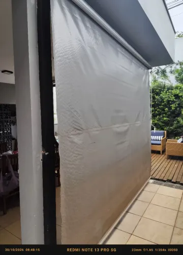 Toldo cortina em lona 3,30 por 2,90