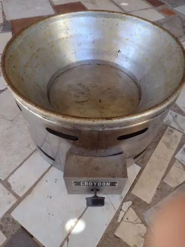 Vendo fritadeira a gas