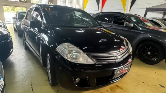 Nissan Tiida Sedan 1.8 16V Flex Fuel 4P 2011