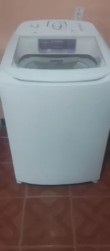 Vende-se máquina de lavar roupa