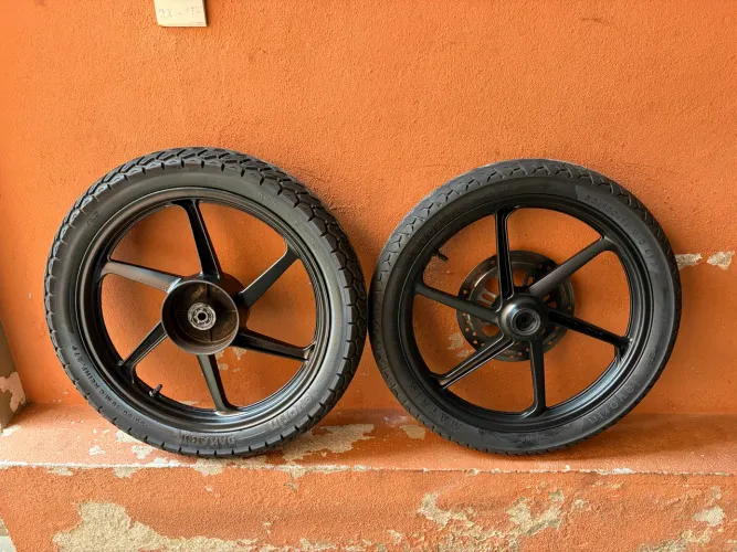 Rodas originais da 150 mix