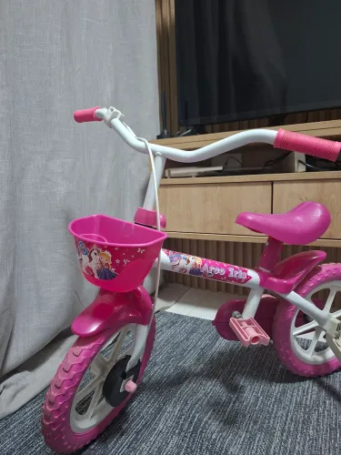 Bicicleta Infantil Track Arco Iris Aro 12 Branco Quadro Aço<br>