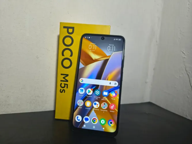 Poco M5s 128GB / 6GB RAM  Ótimo estado
