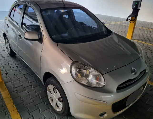 Nissan March S 1.6 16V Flex Fuel 5P 2014