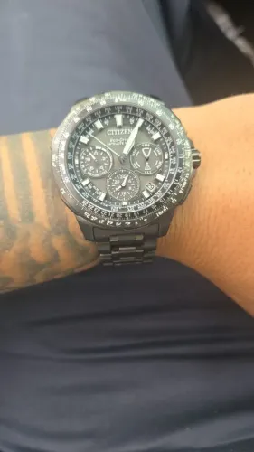 Citizen eco drive satélite wave titanium