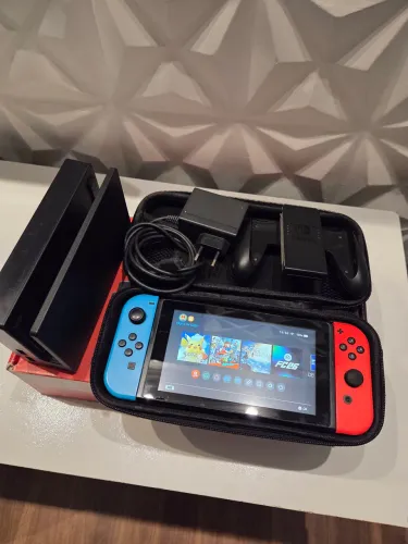 Nintendo Switch - Desbloqueado
