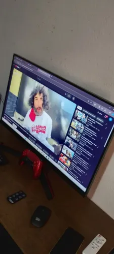 Monitor 2K 165 Hz 32 polegadas HDR10 troco em um 4K do mesmo tamanho