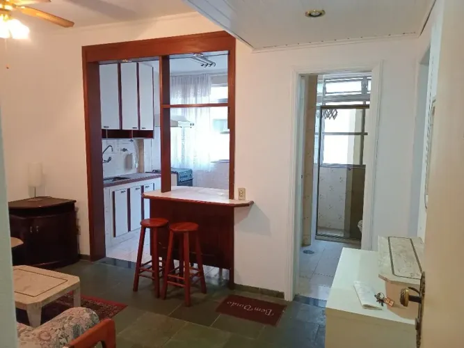 Imóvel para aluguel tem 70 metros quadrados com 1 quarto em Gonzaga - Santos - SP