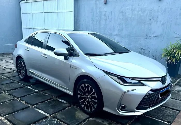 Toyota Corolla Altis Prem. Hybrid 1.8 Flex AUT 2024