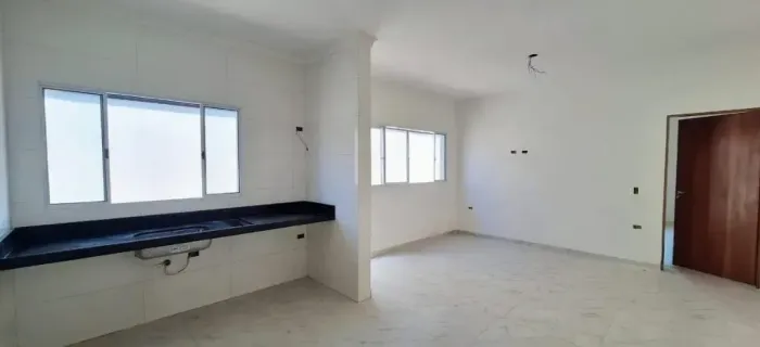 CASA TOTALMENTEPLANA NA CIDADE DE SUZANO NOVA