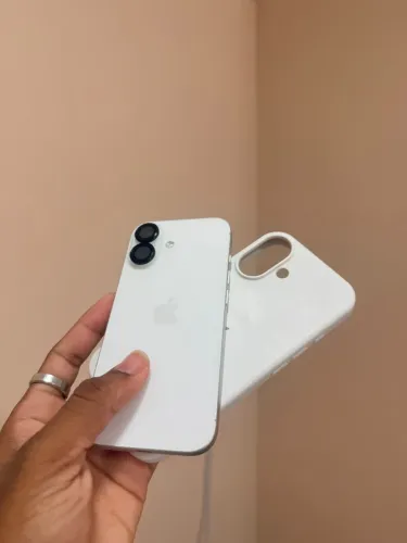 iPhone 17 