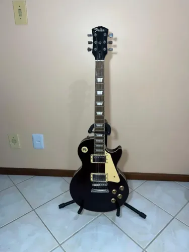 Guitarra Les Paul Shelter