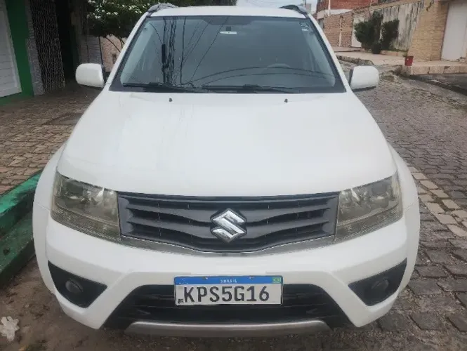 Suzuki Grand Vitara 2.0 16V 4x2/4x4 5P Mec. 2013