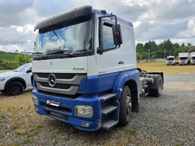 mercedes benz mb 1933 axor cavalo toco 4x2 ano 2010 repasse