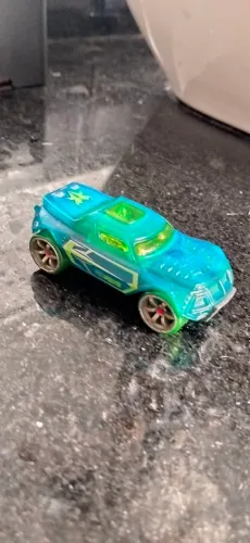 HOT WHEELS ACCELERACERS RD-08