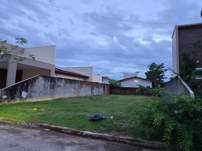 Vende-se lote murado e nascente - jardim europa - macapá