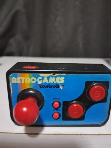 Retro mini TV game 