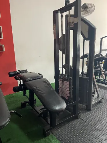 Mesa flexora e extensora 