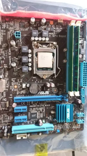 PLACA MAE ASUS/CHIP INTEL I5 2.9GHz/ 1 GIGA DE RAM