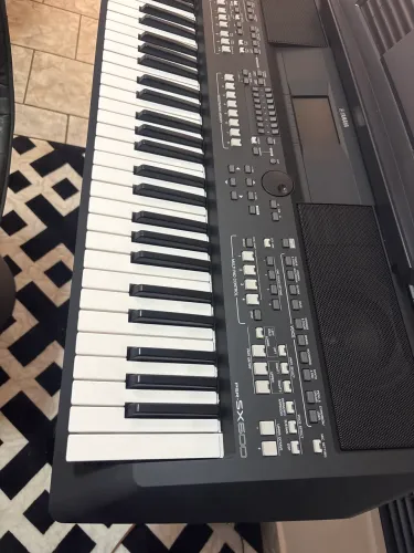 Teclado Yamaha SX600 Novo 