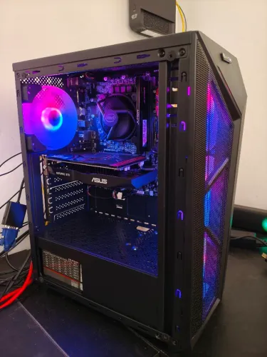 Pc gamer i3 10g gtx1050ti 4gb