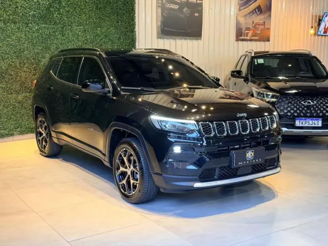 Jeep Compass Long. T270 1.3 TB 4X2 Flex AUT 2026