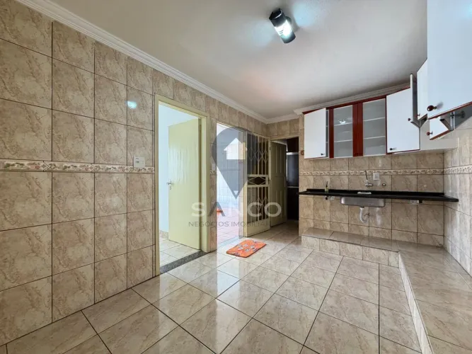 CASA PARA LOCAÇÃO E VENDA, NA VILA HORTOLANDIA, NA CIDADE DE JUNDIAÍ