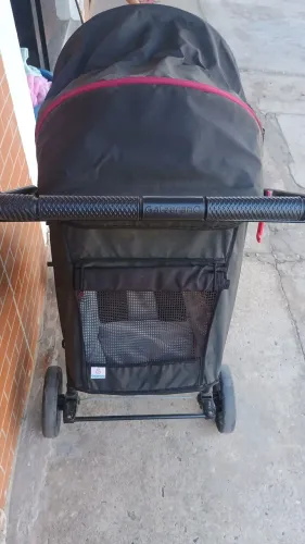 Carrinho de bebê reverse