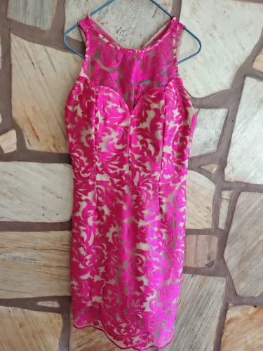 Vestido festa rendado curto
