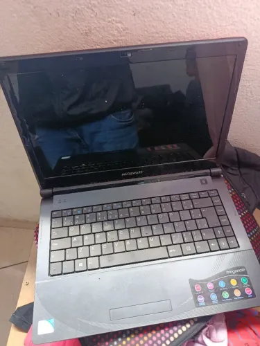 Notebook para retirada de peça